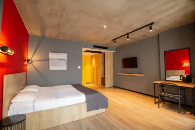 Hotel CH51  호텔