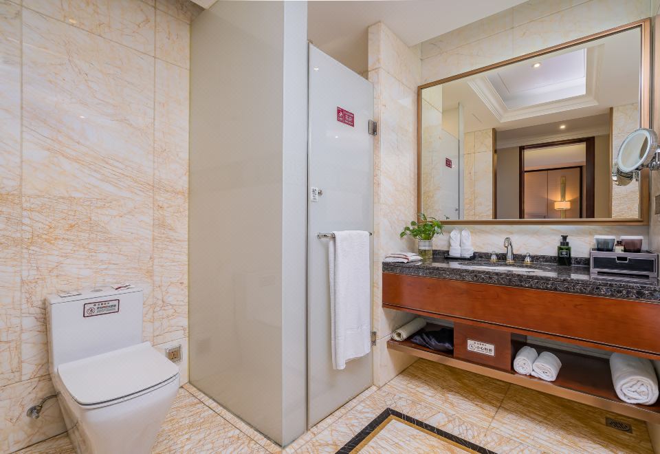 豪華城景雙床房（斯林百蘭床墊+德國高儀恆温沐浴）