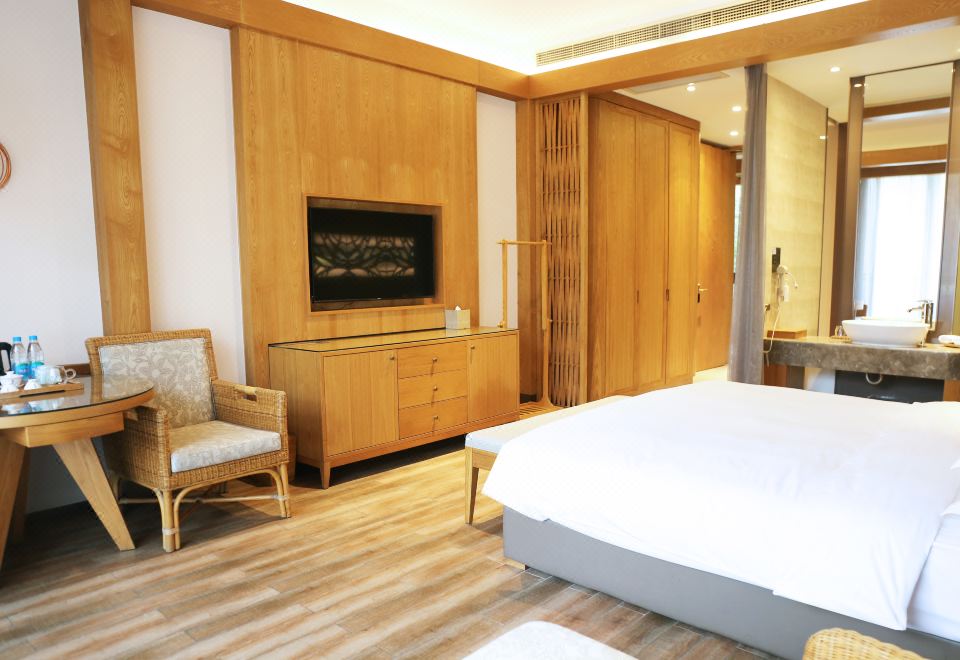 山語樓豪華大床房