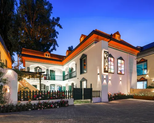 Bajianli Homestay (Yining Airport Liuxing Street) Ξενοδοχεία στην πόλη Γινινγκ
