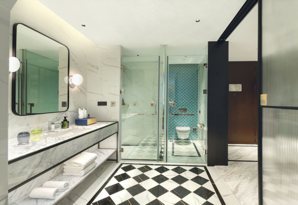 舒适河景双床房