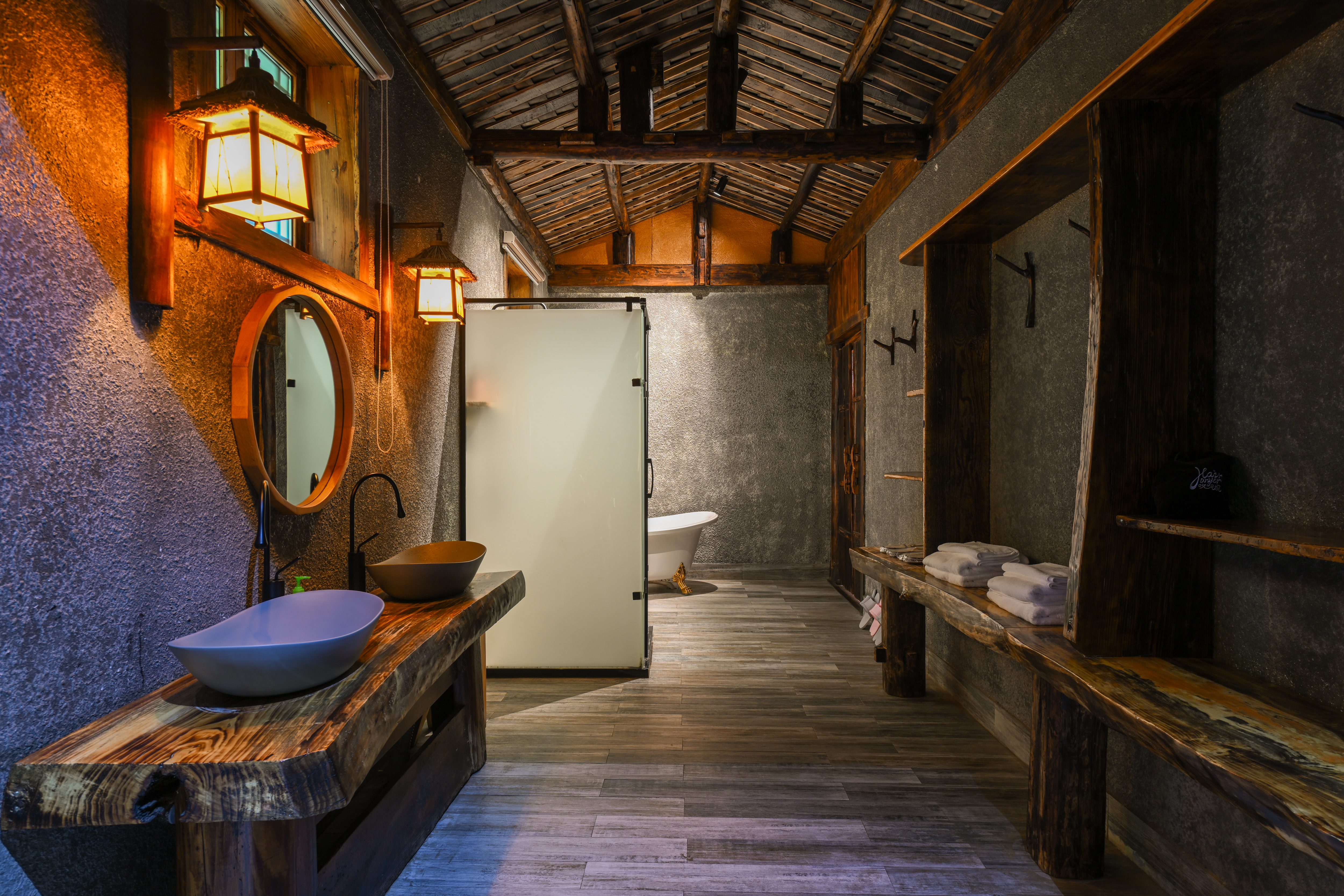 汉唐国风豪华家庭房