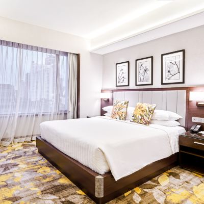 Executive Suite Royal Plaza on Scotts Promo Code