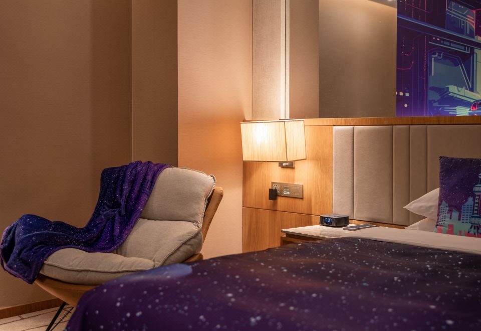 Four Points by Sheraton Shanghai KangqiaoMotion Video Themed Room