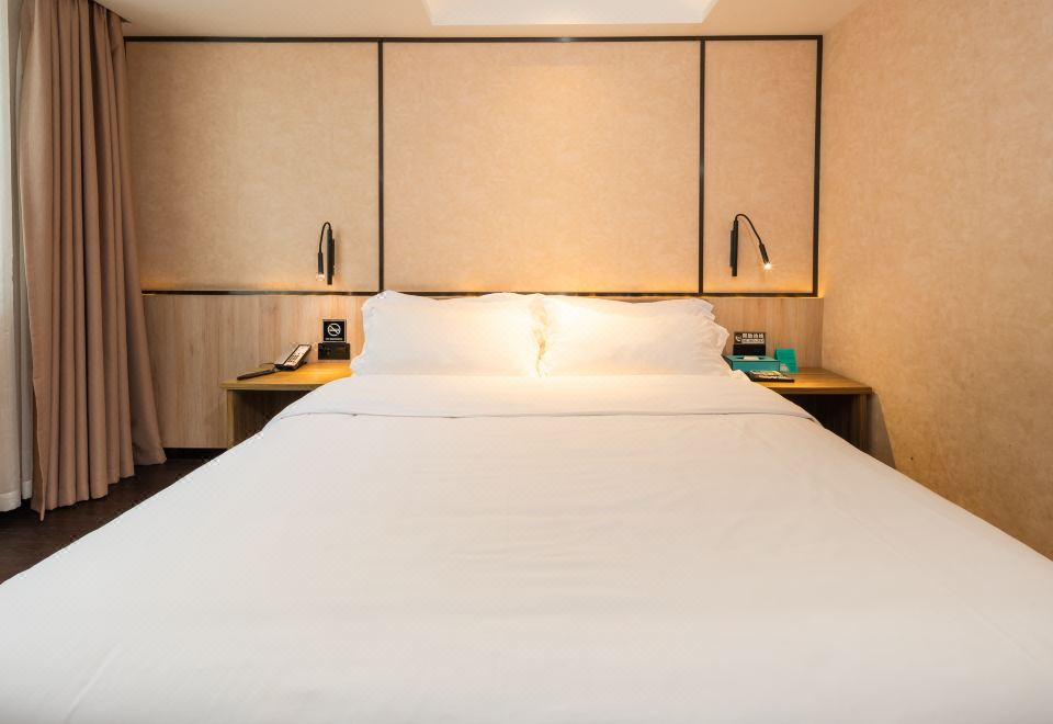 希岸高级大床房