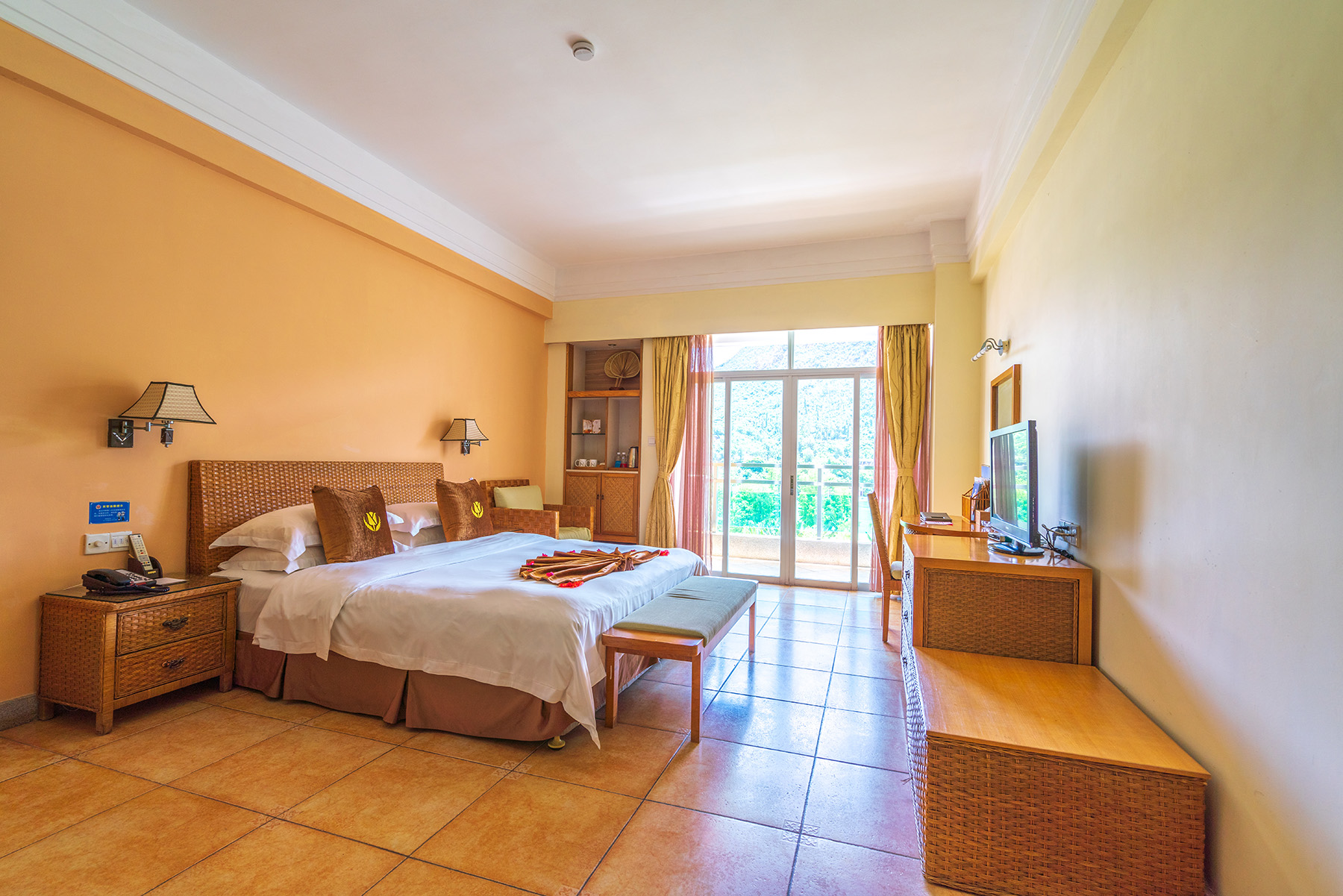 Guestroom - Lake-View (Double bed) (Terrace)