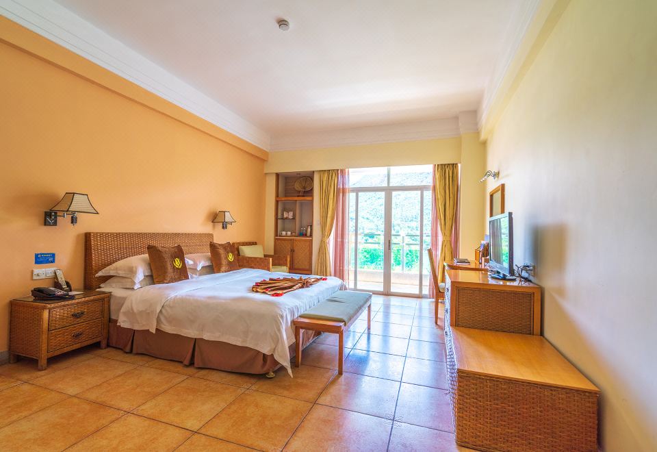 Guestroom - Lake-View (Double bed) (Terrace)