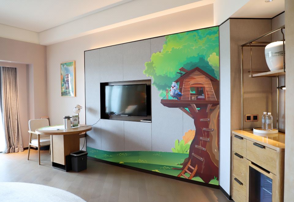 森林幻境亲子互动主题大床房