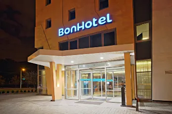 Bonhotel