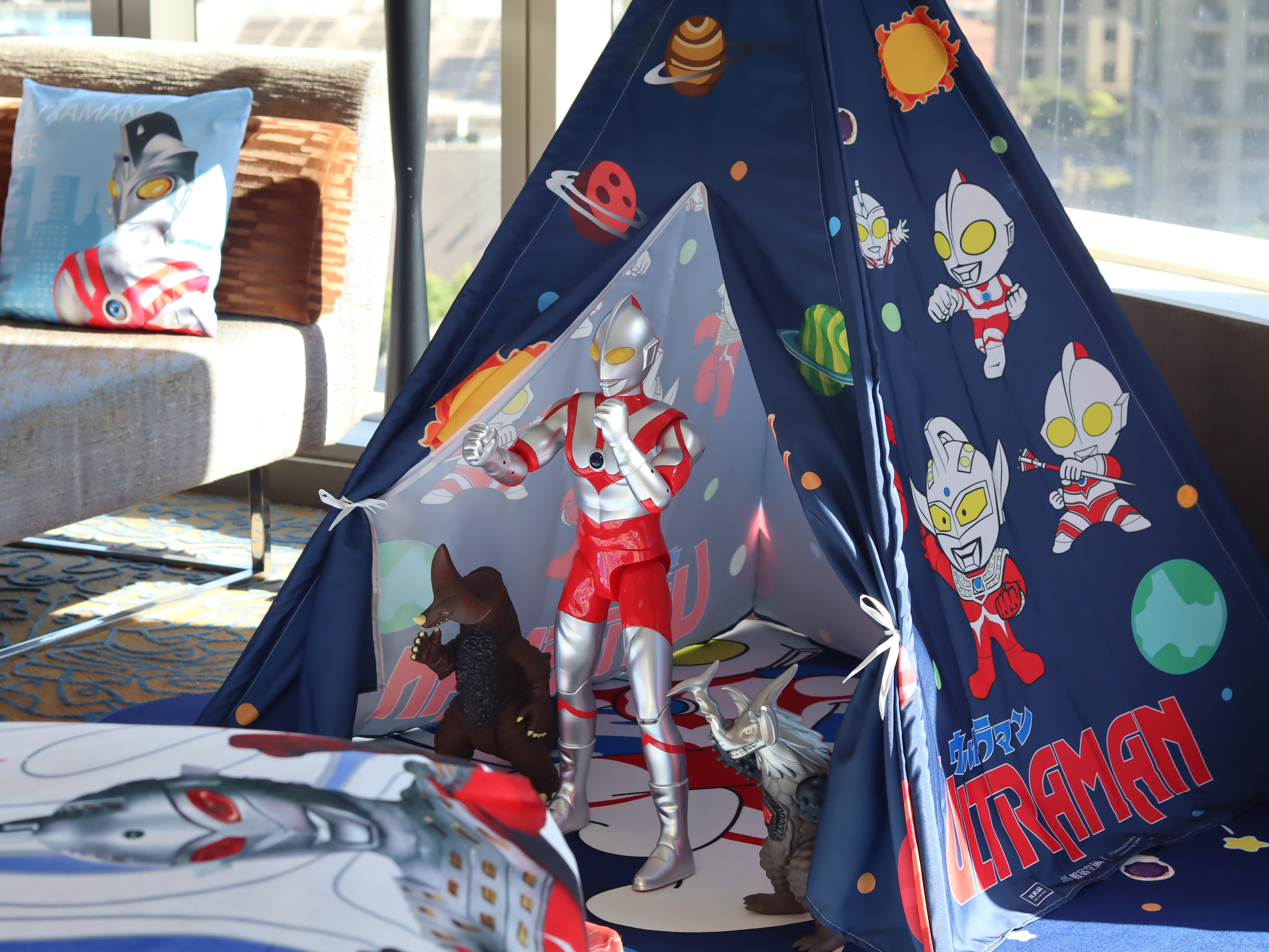 奧特曼主題親子套房