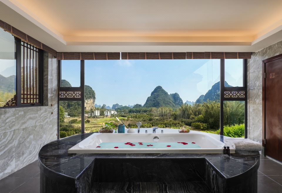 云岫270度观景大套房+观景大浴缸+山景环绕