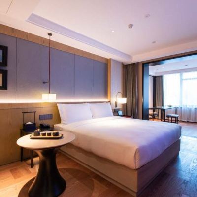 京韻豪華家庭房（全屋智能+闔家歡樂+超大梳化床） 北京後海鼓樓四合院漫心府優惠