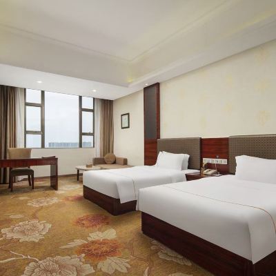 高級城景雙床房 吳川裕達酒店優惠