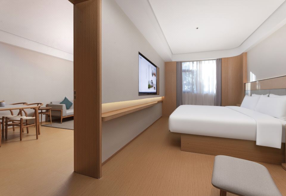 JI Hotel (Xiuning Qiyunshan West Avenue)Suite