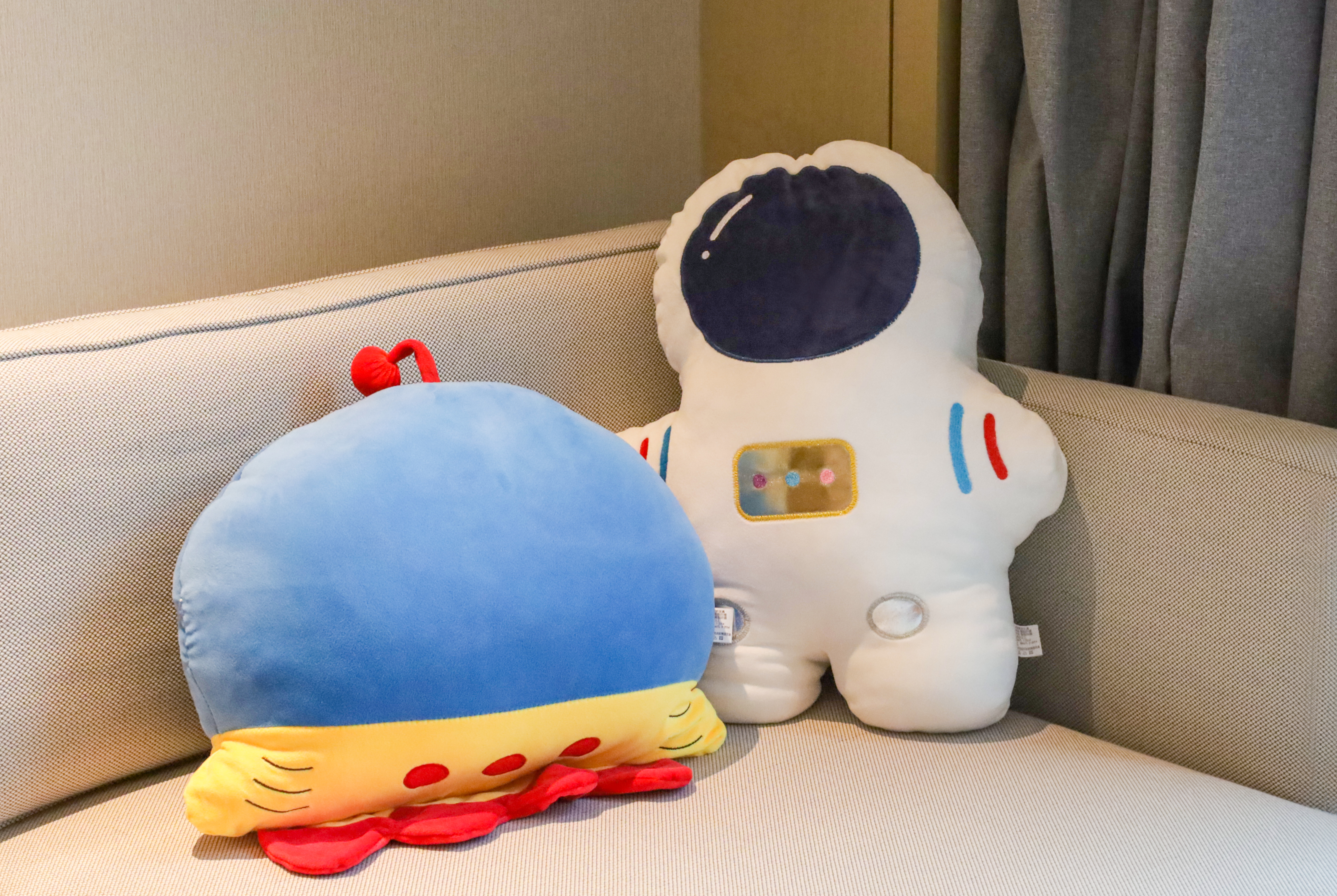 【小小太空人】亲子主题套房