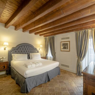 Classic Room Villa Barbarich Promo Code