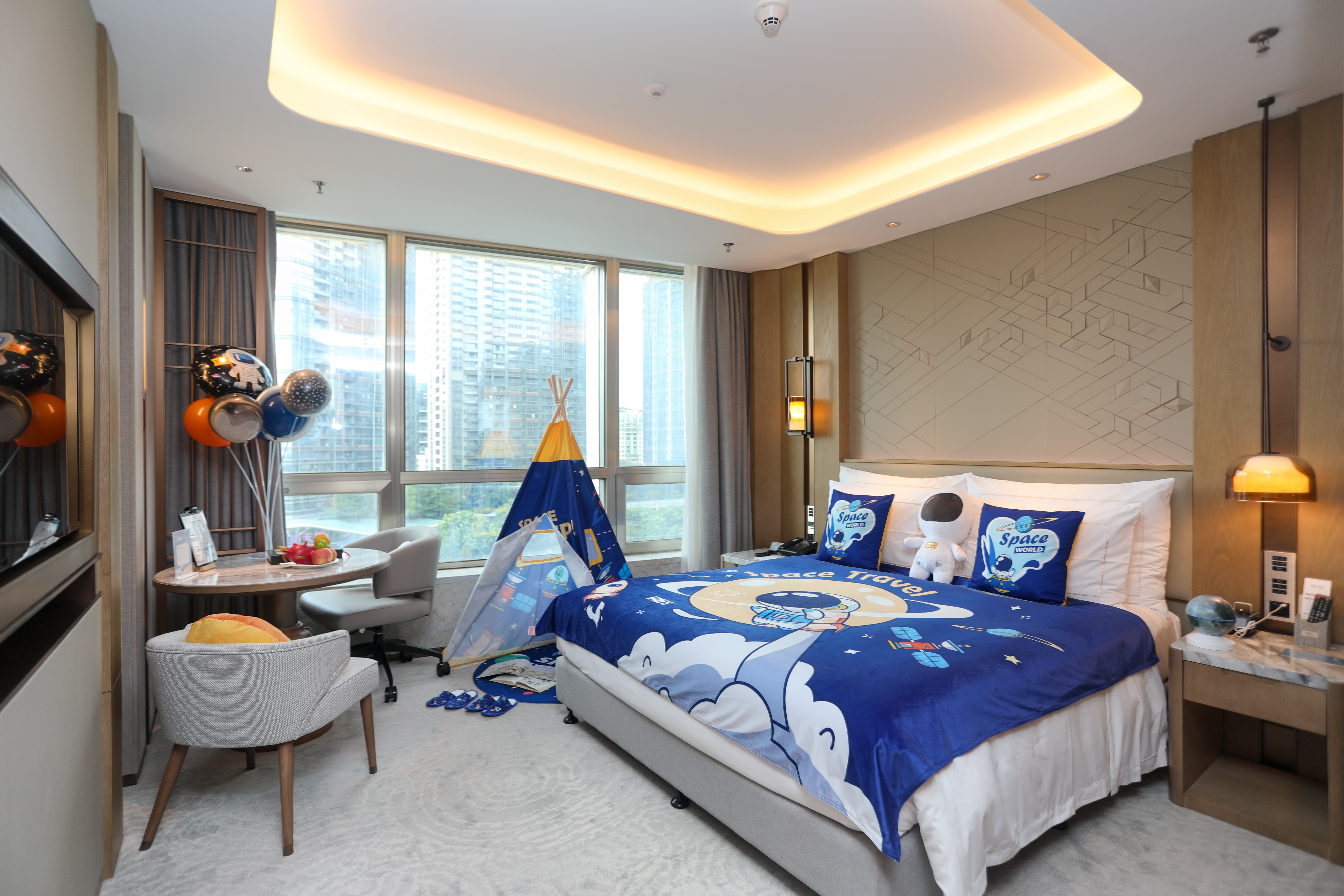 亲子至尊大床房