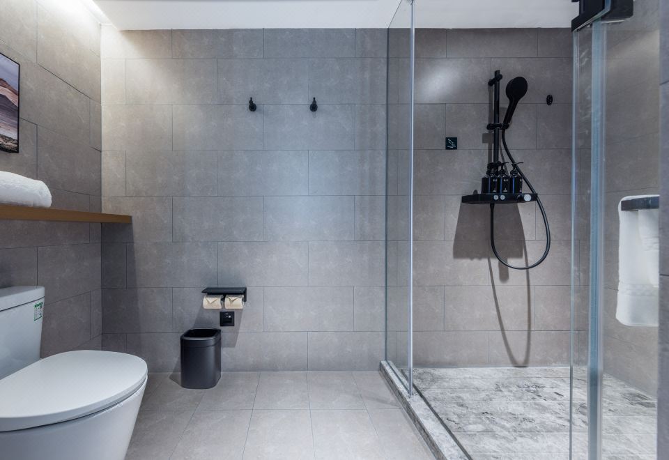 高級大床房（普蘭特床墊+亞朵記憶枕）