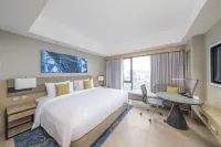 Seda Manila Bay near Ayala Malls