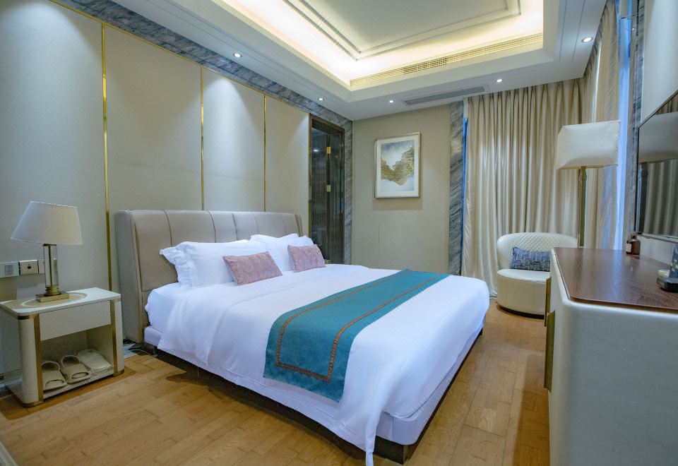 蝶型别墅三房两厅