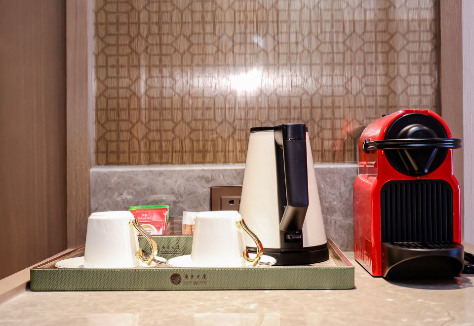 Beijing Guangdong HotelBusiness Queen Room