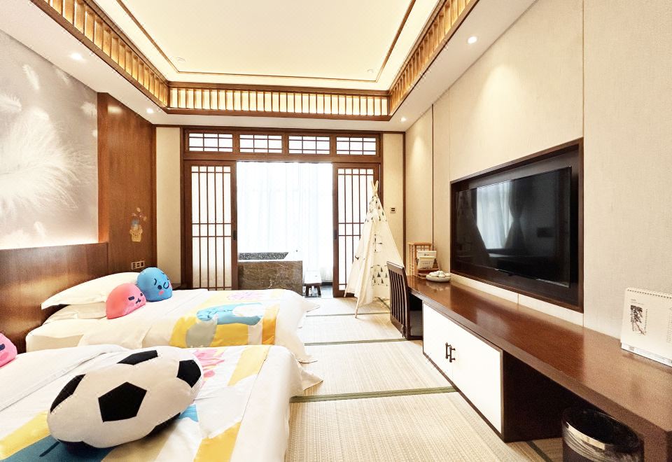 Baihualin Hot Spring Valley HotelStandard Queen Room