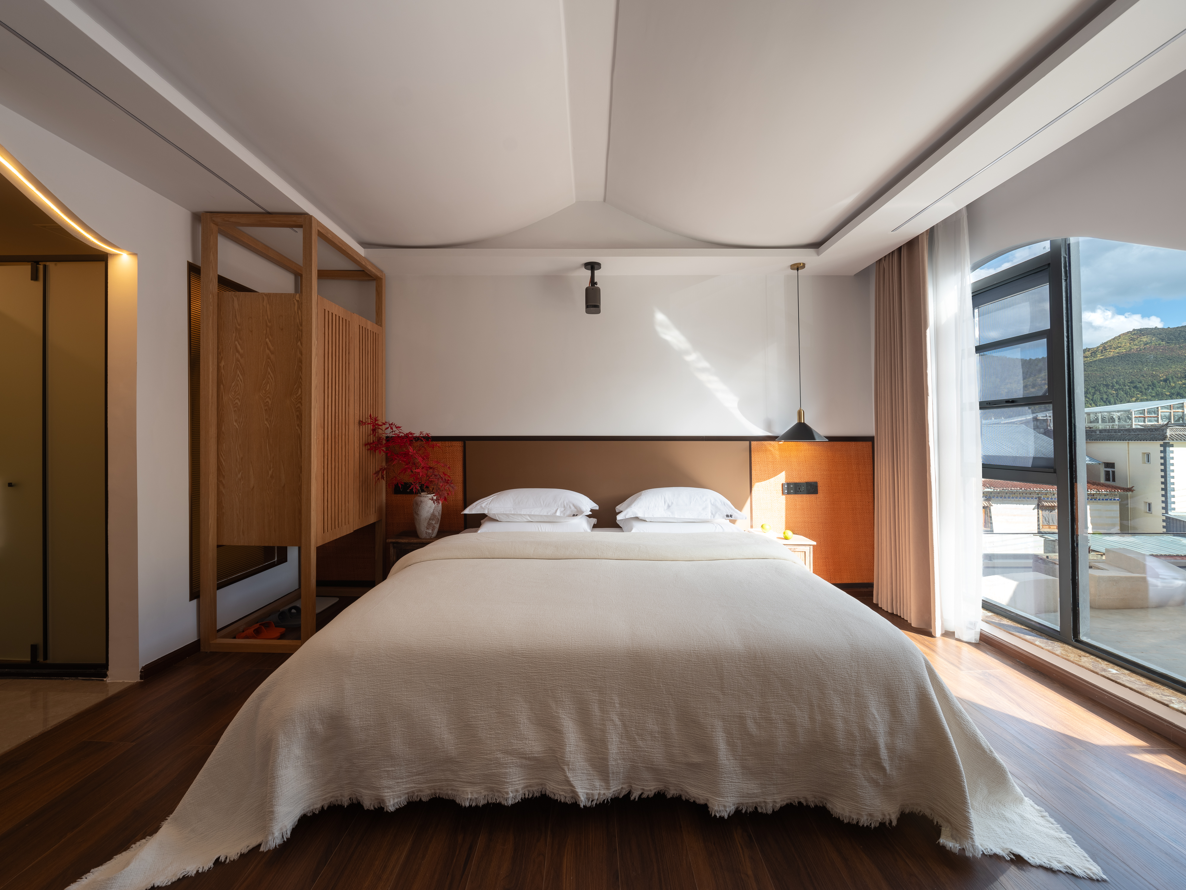 Featured Superior Smart Room (Double Bed) (Bathtub, Bathroom, Floor Heating, Air Conditioner)