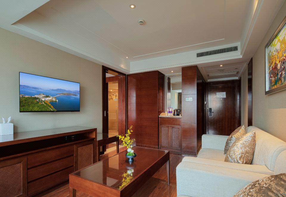 GRAND NEW CENTURY RESORT Siming Lake YuyaoSuperior Lake-view Suite