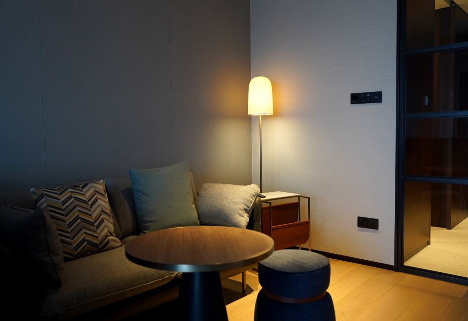 行政套房联通房（一家童乐+私享戴森吹风机+Coffee机）