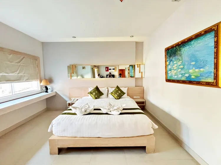 ห้องดีลักซ์เตียงใหญ่หรือเตียงแฝดพร้อมอ่างอาบน้ำ