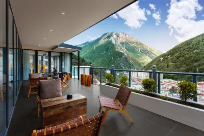 Kangding Zhuyu Bieyuan Homestay Hotels in 
