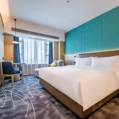 空中景觀大床房|陽光通透高空城景|更大面積 美豪酒店（深圳羅湖筍崗中心店）優惠