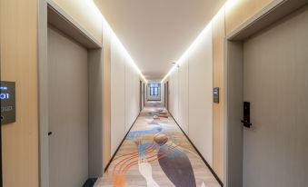 Deqing Yingzi Business Hotel - Housity
