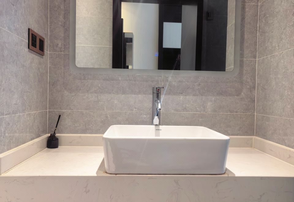 Begonia Garden HotelBed In Quadruple Room (Male Only)