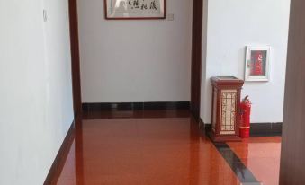 Yunjing Hotel - Housity