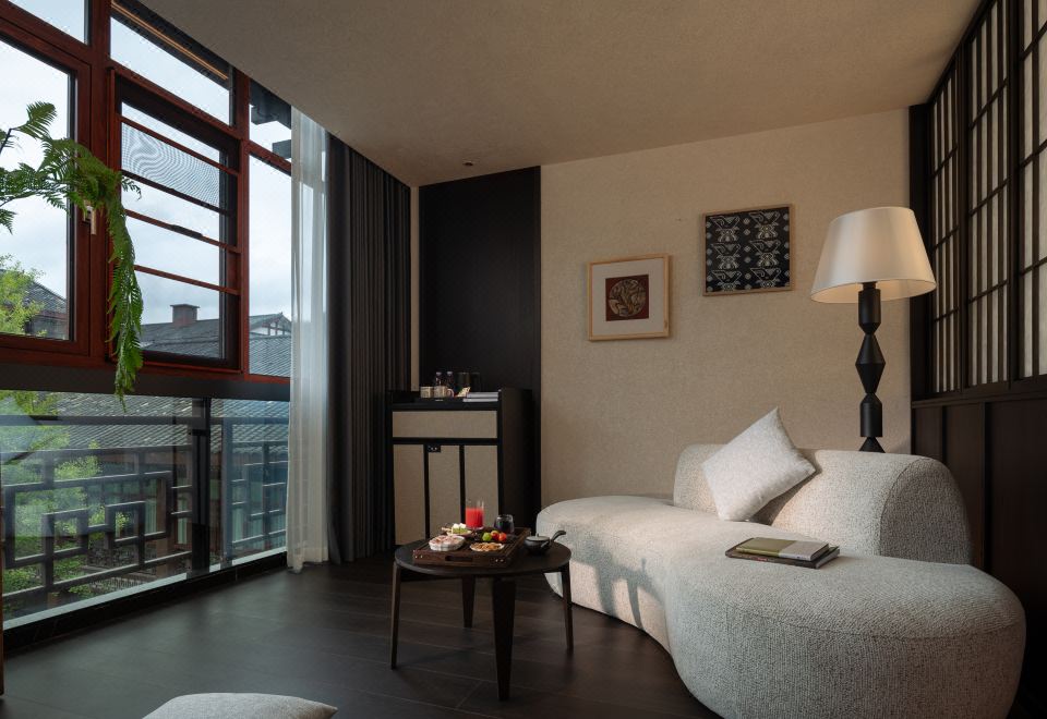 云锦·观景浴缸房