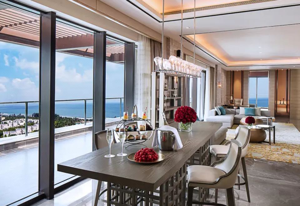 天际全海景家庭双卧套房-凌空瞰海