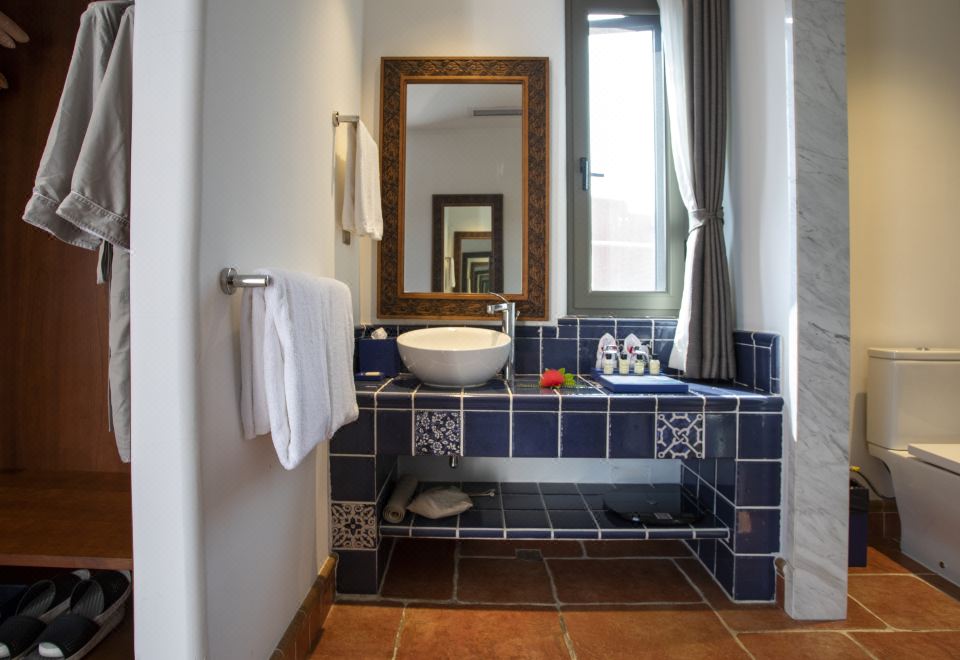 摩洛哥紅房別墅大床房