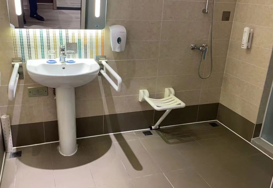 高级房大床无障碍