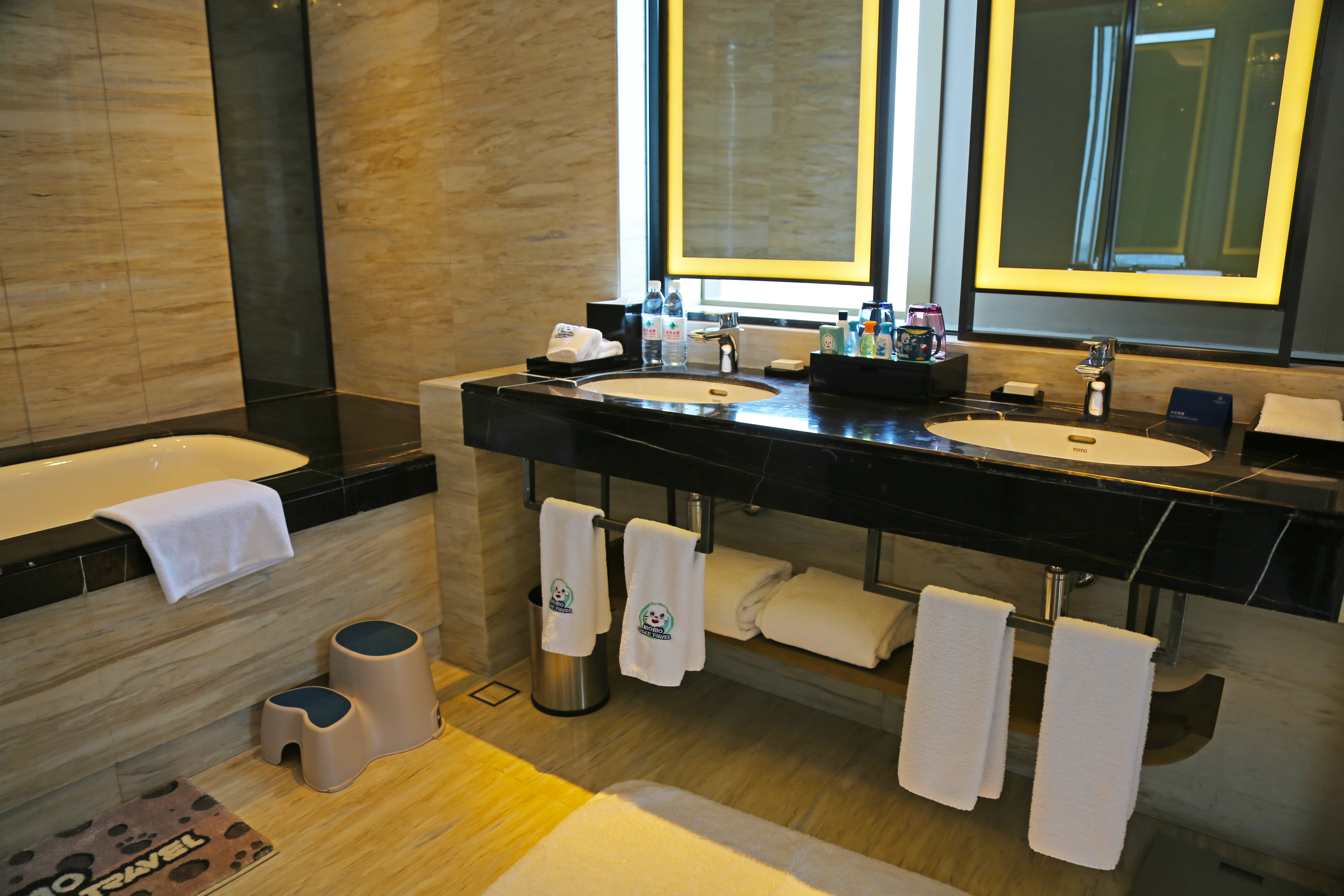 Wanda Realm Tai'an亲子主题双床房（卡通童趣+浴缸+Acca Kappa洗护品）