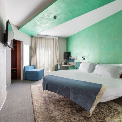 Premium Superior Room Carrick Hotel Promo Code
