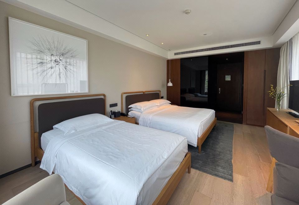 山景家庭雙床房+窗外好景+茶空間