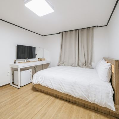 標準大床房 濟州奧克拉酒店優惠