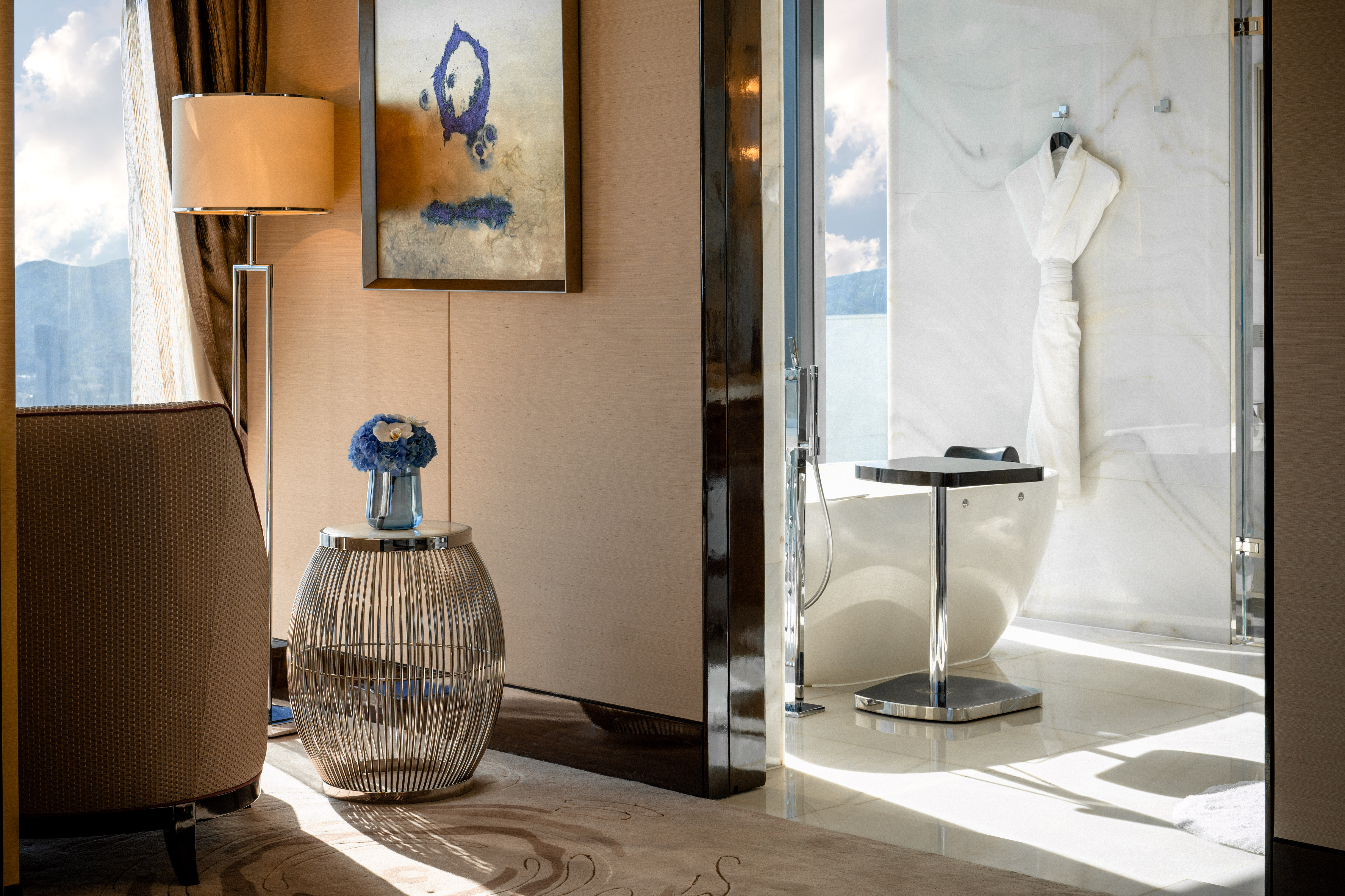 卡洛琳艾斯特套房 ?云端攬深港盛景?