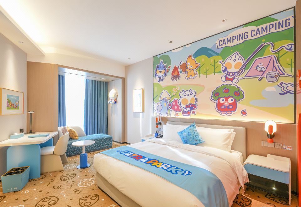 奥特欢乐园家庭房