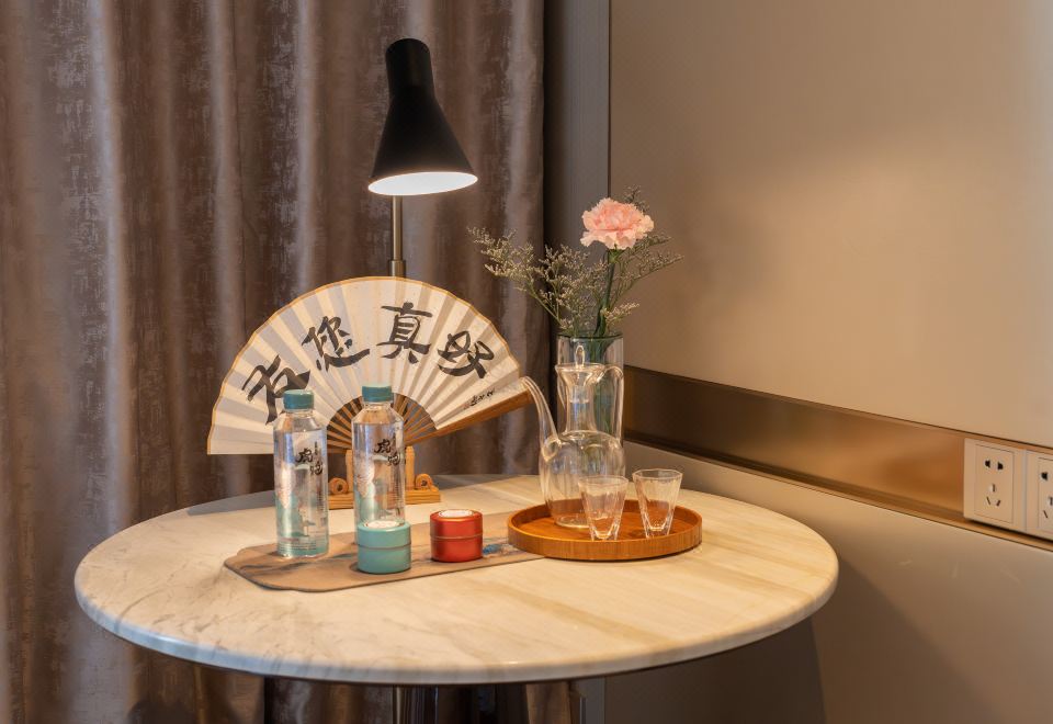 Friendship Hotel HangzhouExecutive 2-bed Room