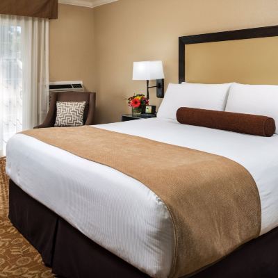 Superior King Patio The Creekside Inn Promo Code