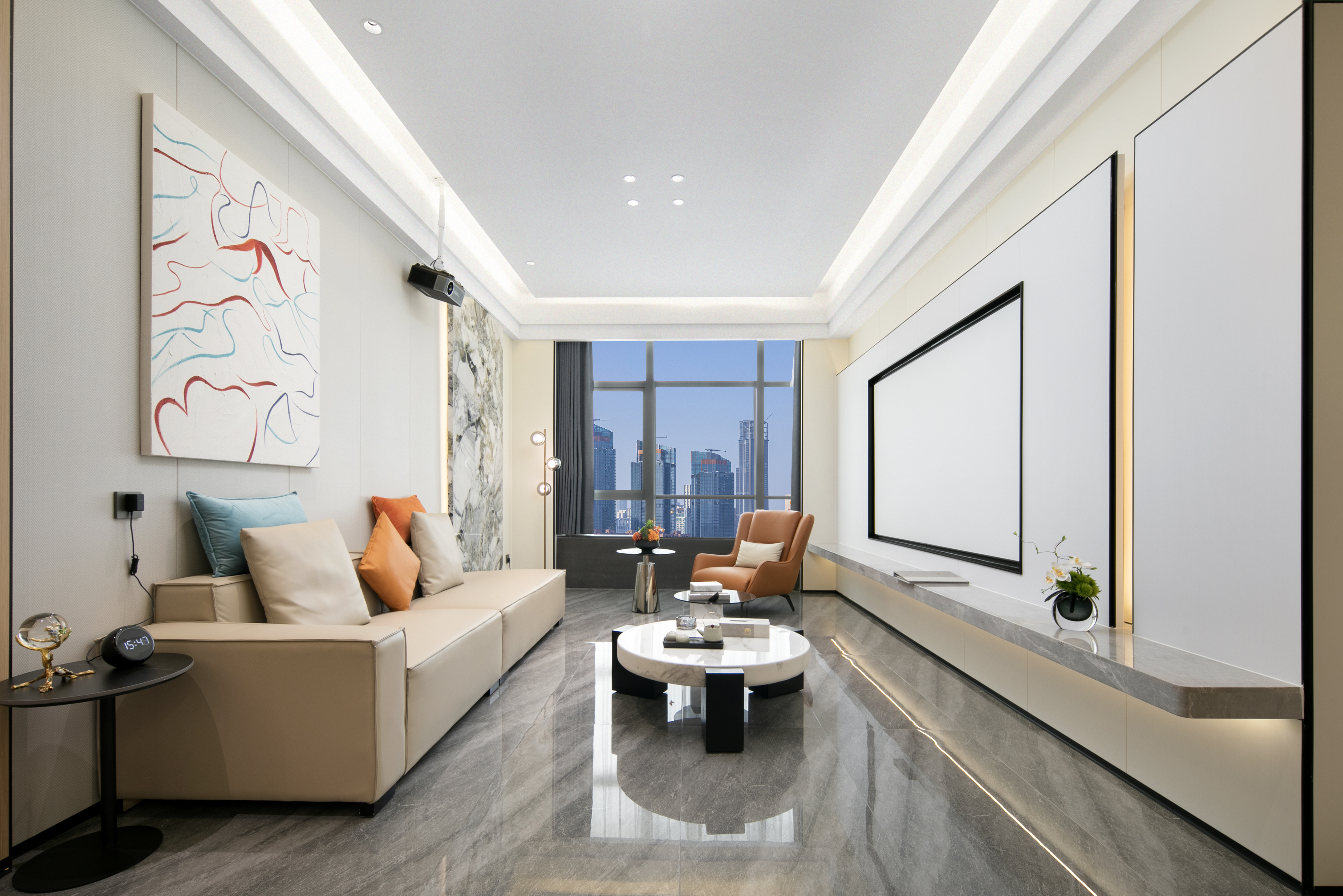 行政三居兩衞套房