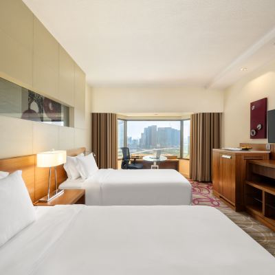 甄選豪華雙床房 盛泰瀾拉普嶗中央廣場飯店優惠
