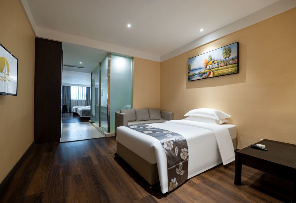 尊享安居三人房